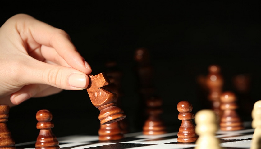 60岁史玉柱重出江湖，16岁“征途”能否挽尊？